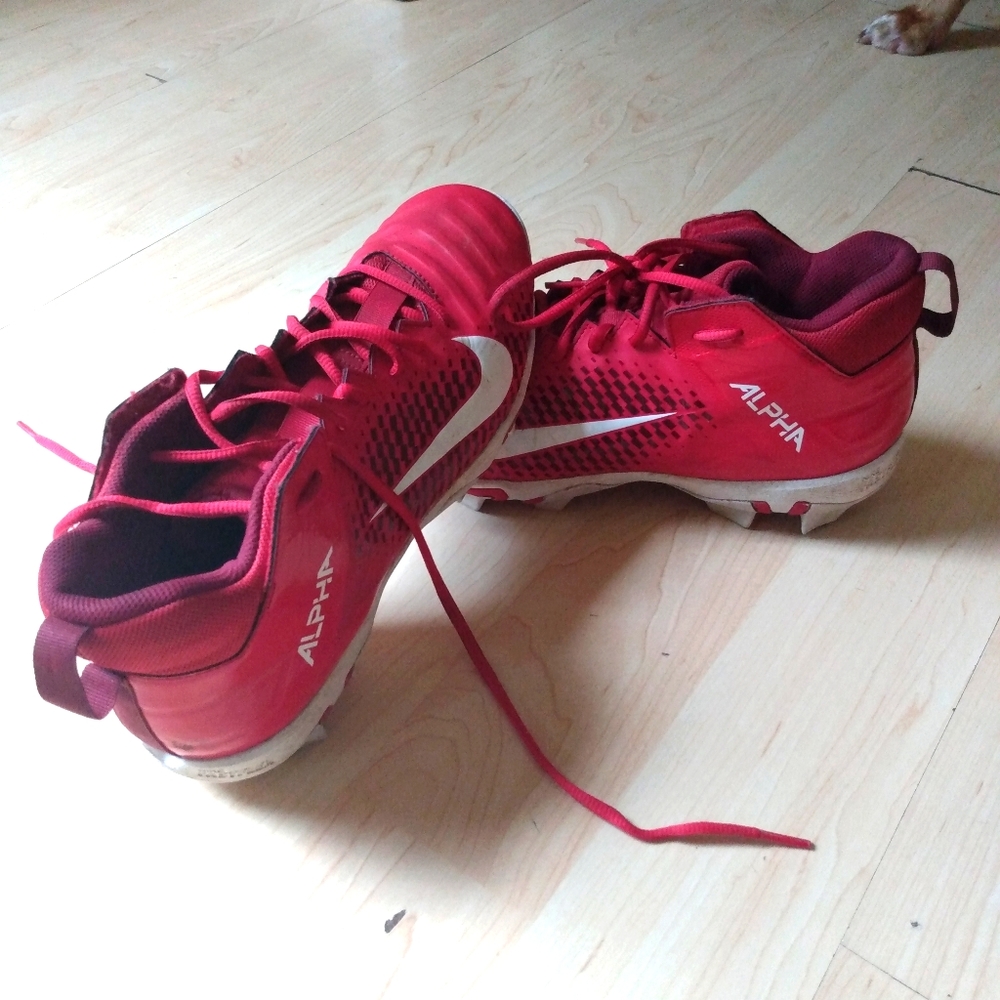 Football cleats